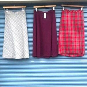 Pleated Skirt Bundle . Size: 24/26W 3x Skirts . {3} Pcs . Christopher & Banks